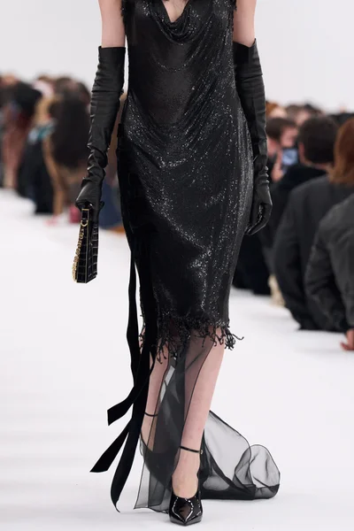 Look 101